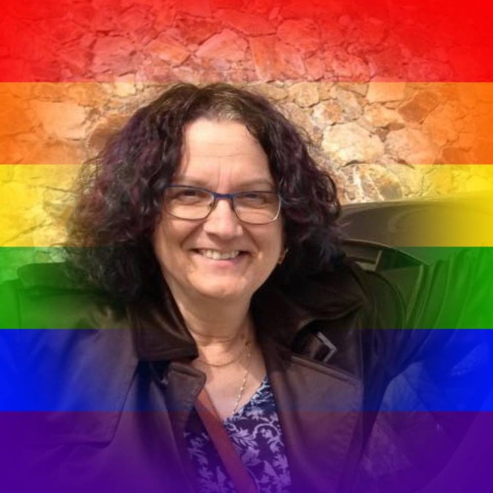 Meet your Posher, Ellen